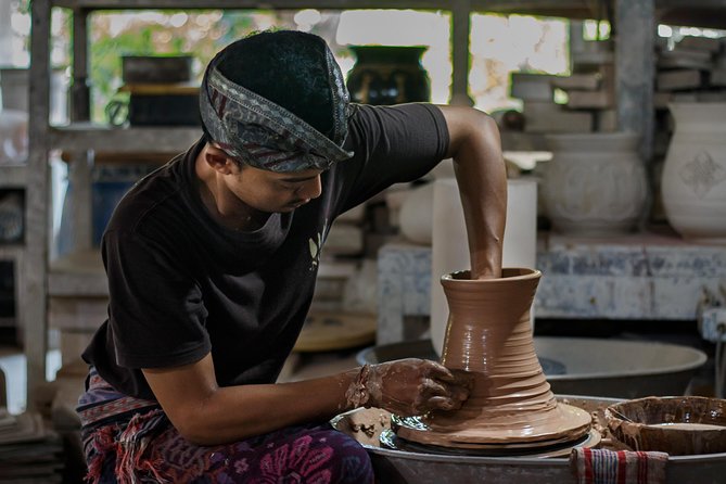 3 Hours Wheel Throwing Basic Ceramic Class - Key points at a glance