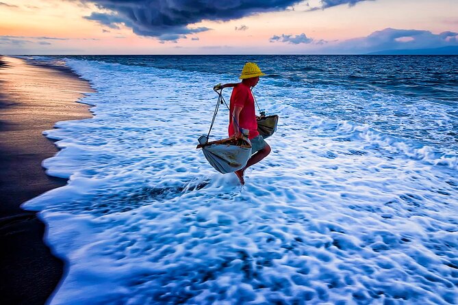 A Fascinating View of Eastern Bali - Kusamba’s coast and the road to Goa Lawah