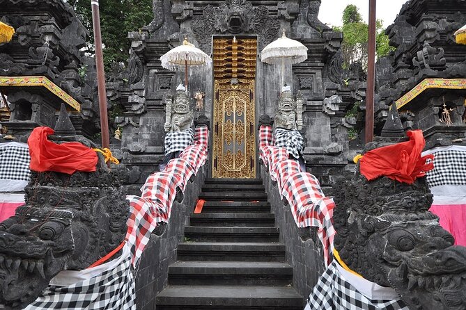 A Fascinating View of Eastern Bali - Guides, language, and the private-tour format