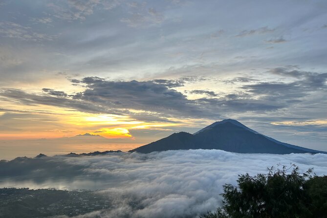 All inclusive Mount Batur Trekking with Hot Spring tour - Climbing by flashlight to the summit