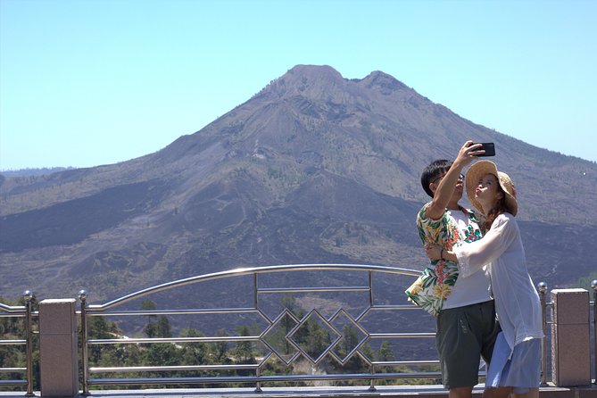 All Inclusive Ubud Tour with 15 Sitter Van - Taking in Batur Volcano from Kintamani