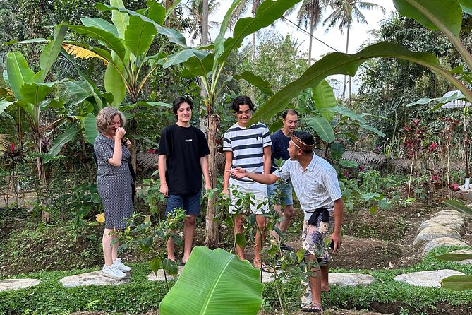 Authentic Balinese Cooking Class in Ubud - A farm setting west of Ubud