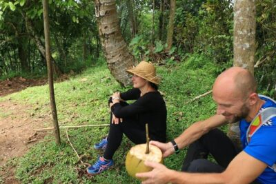Authentic hike in the forest with lunch at the inhabitant