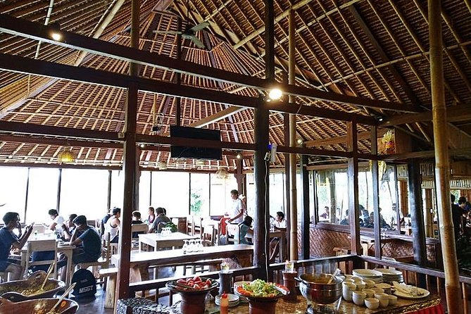 Ayung River Half-Day White Water Rafting Bali in Ubud - Group size, guide support, and the overall feel