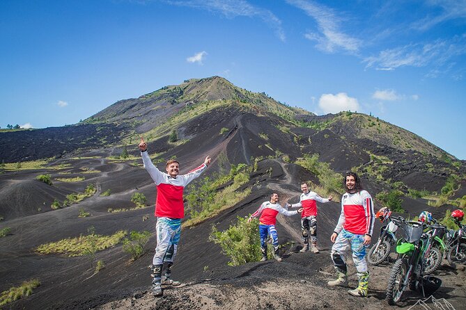 Bali 2 Day Enduro Dirt Bike Tour - What the guides and mechanic add