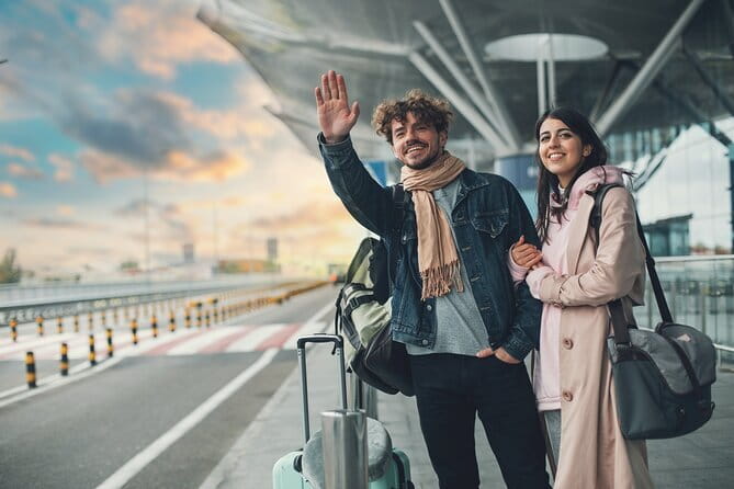 Bali Airport: One-Way Private Transfer To/From Hotel - Zone 1: Kuta, Legian, Seminyak, Jimbaran, Benoa, and Nusa Dua