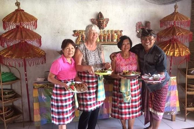 Bali Amazing Cooking Class - Rice fields and the work behind Balinese food
