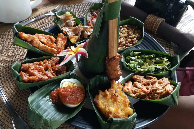 Bali Cooking Class and Ubud Sightseeing Tour - Preparing lunch at Canting Bali Cooking Class