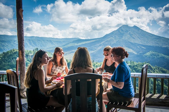 Bali Countryside Cycling Tours - Guides make the difference