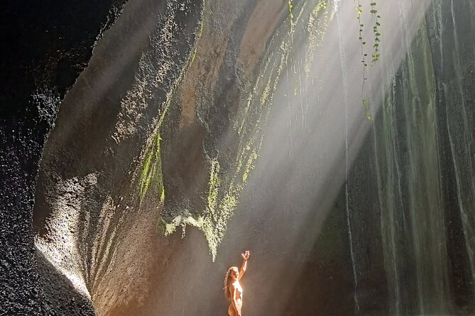 Bali-Customized Private Day Tour - Uluwatu: cliffs, beaches, and a fire dance