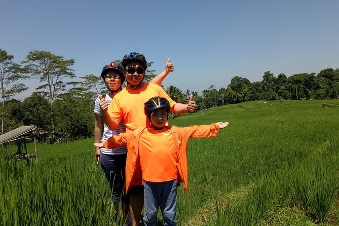 Bali Downhill Natural Cycling Tour & visit Volcano - Breakfast at Warung Tepi Sari