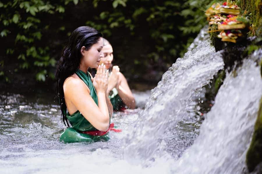 Bali Eat, Pray and Love Experience - What the private car changes