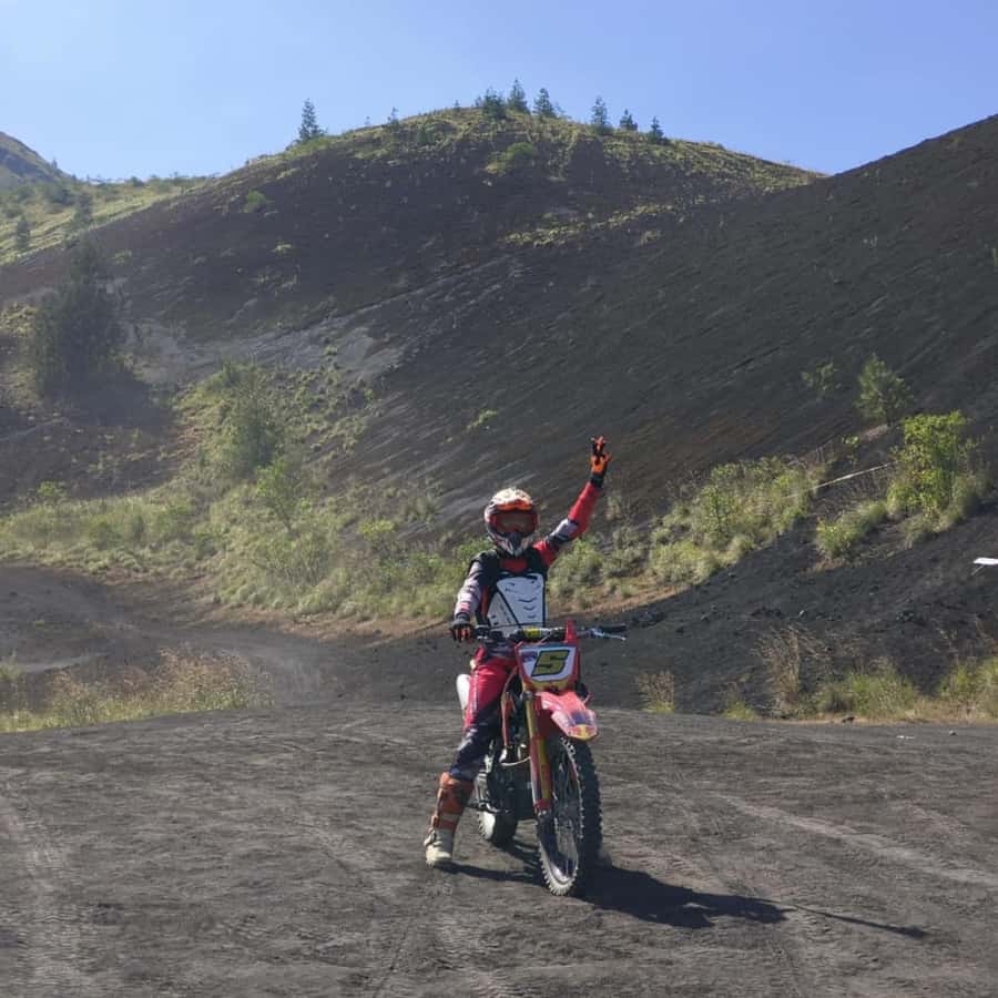 Bali: Extreme Dirt Bike Experience in Nature - From hotel pickup to Bali’s dirt tracks
