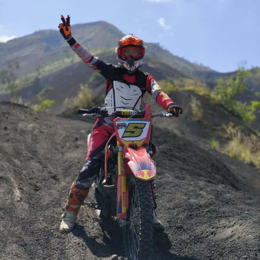 Bali: Extreme Dirt Bike Experience in Nature - Jungle enduro and Bali’s rougher side