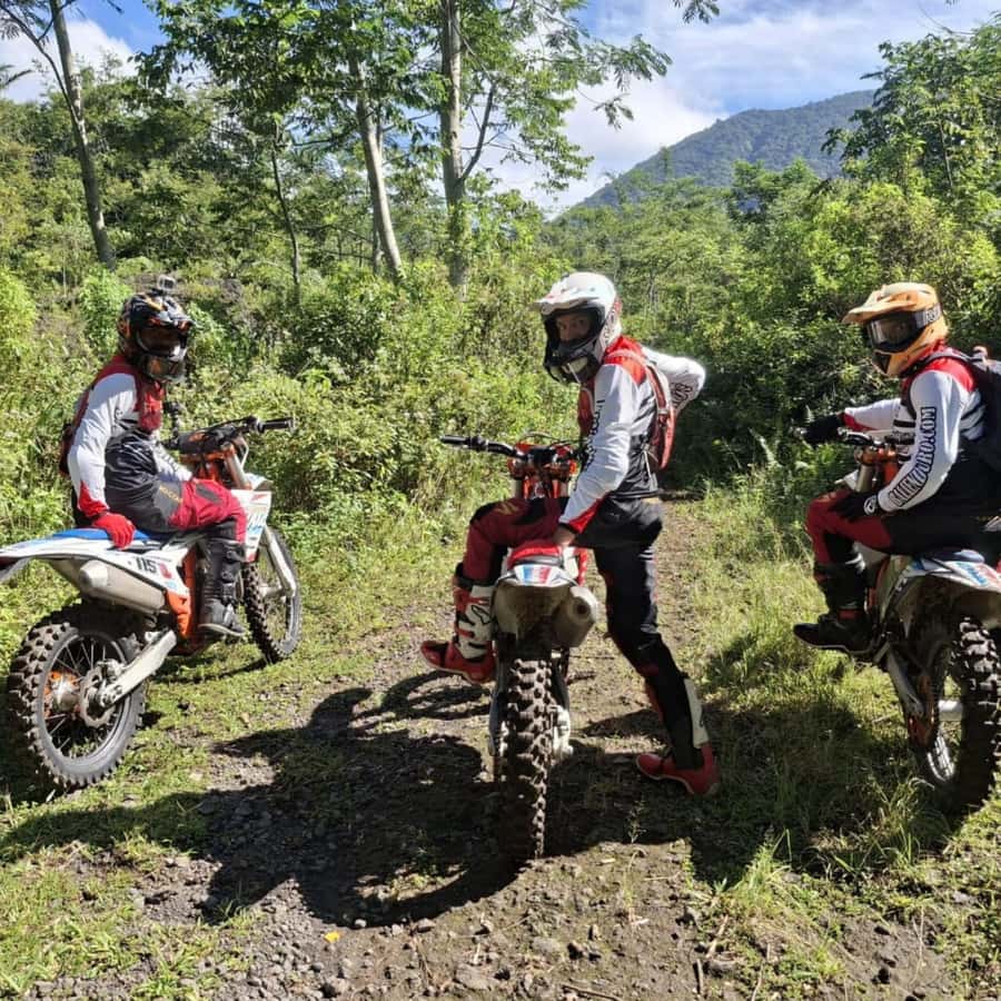 Bali: Extreme Dirt Bike Experience in Nature - The beach finish and a memorable final stretch