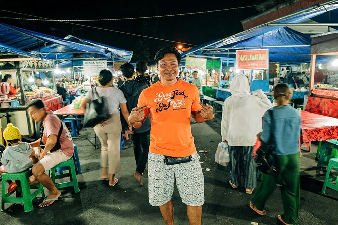 Bali Food Tour: Savor Street Food and Night Market Adventures - Pickup in Ubud and the traffic question