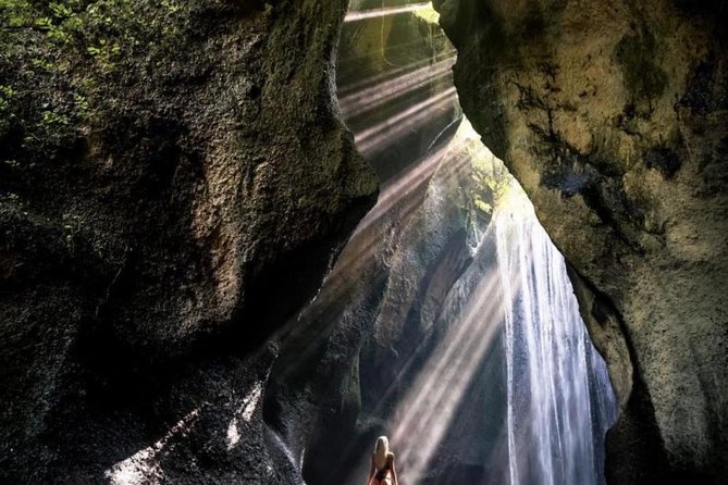 Bali Gate of Heaven and Hidden Waterfall privatel Tour - Lunch and the shape of the day