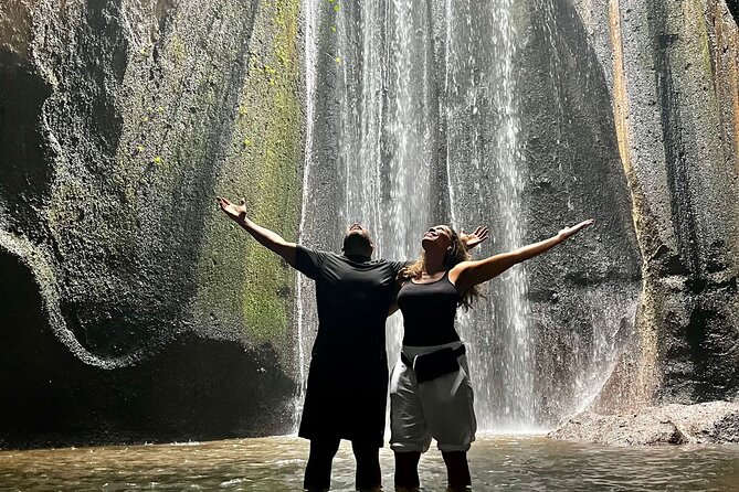 Bali Gate of Heaven, Swing and Waterfall - Walking into Tukad Cepung Waterfall