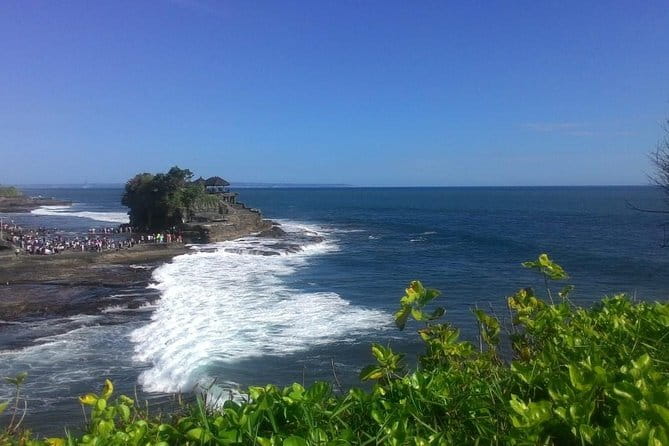Bali in 1-Day : Rice Terrace, Volcano, Tanah lot - All Inclusive - Tegalalang offers Bali’s classic farm view