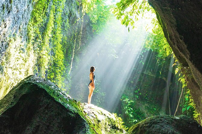 Bali Instagram: Gate of Heaven Temple Tour - Tukad Cepung is beautiful but not effortless