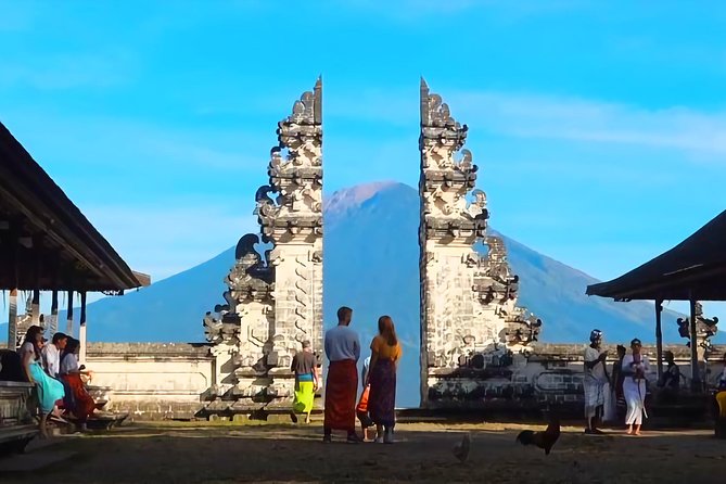 Bali Instagram Tour: Lempuyang Temple, Tirta Gangga and Tukad Cepung Waterfall - Why the 5:00 am start matters