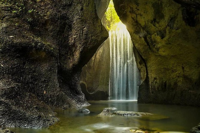 Bali Instagram Tour: Lempuyang Temple, Tirta Gangga and Tukad Cepung Waterfall - Tukad Cepung Waterfall and the short tropical walk