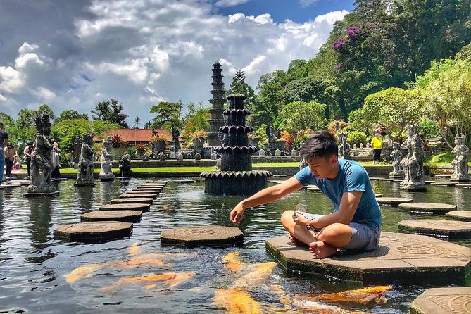Bali Instagram Tour: Lempuyang Temple, Tirta Gangga and Tukad Cepung Waterfall - Who should book this Bali day trip?