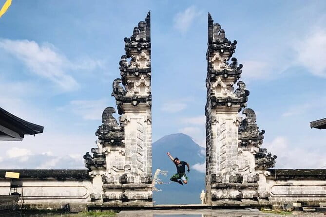 BALI INSTAGRAM TOURS; Heaven Gate, Tirta Gangga, Tukad Cepung waterfall - A long east Bali day from Ubud