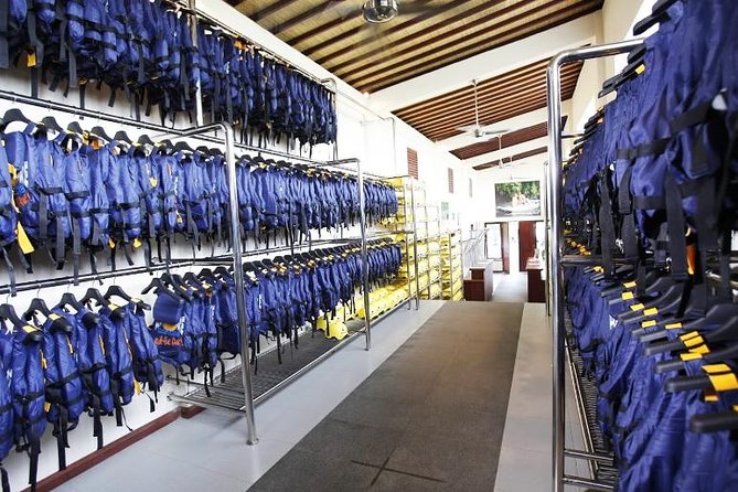 Bali Mason Adventure White Water Rafting - Lunch, showers, lockers, and the useful extras