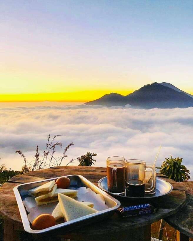 Bali: Mount Batur Sunrise Jeep and Black Lava With Breakfast - Why Mount Batur by jeep works for sunrise