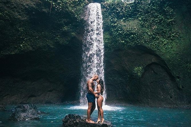 Bali: Pakerisan River Tubing Adventure with Rapids, Guide & Lunch - Meeting near Tampaksiring