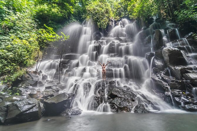 Bali: Pakerisan River Tubing Adventure with Rapids, Guide & Lunch - Learning how Subak irrigation works