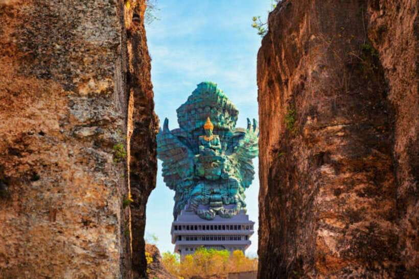 Bali: Private Car Charter with English's speaking driver - Waterfalls, coffee plantations, and authentic stops