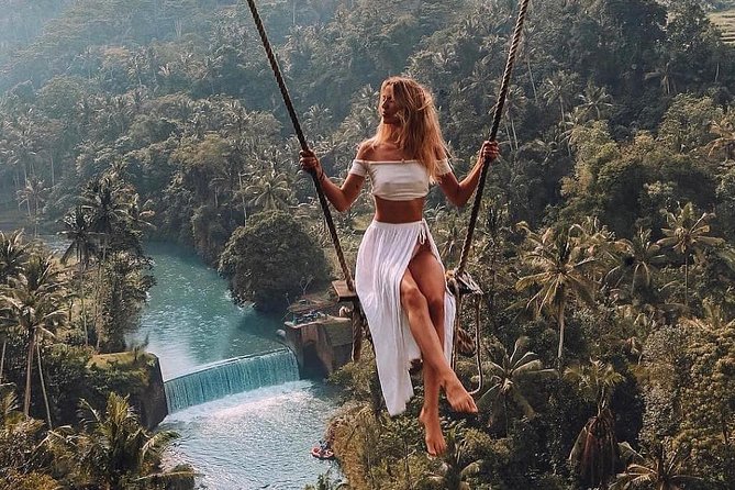Bali Private Car Hire with Driver - Waterfalls, pools, and a little mud