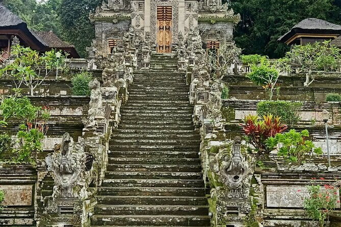 Bali Private Mystic Death Tour In Trunyan - Kehen Temple and the banyan bell