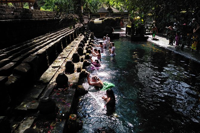 Bali Purification Ritual - The 8:00 a.m. pickup and ride to the temple