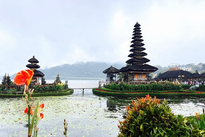 Bali Secret Waterfalls: Banyumala & Leke Leke Waterfalls - What the private car changes