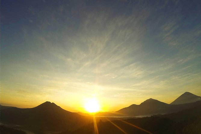 Bali Sunrise Trekking and Natural Hot spring Tour - Climbing Mount Batur before sunrise