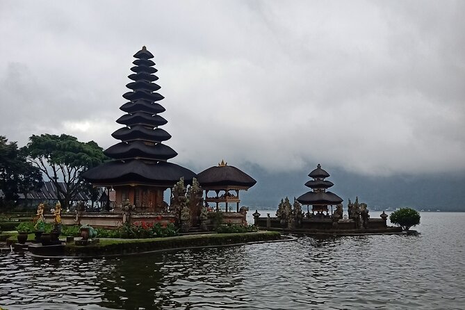 Bali Tanah Lot, Ulun Danu Beratan & Jatiluwih Rice Terrace - The best reasons to choose a private guide