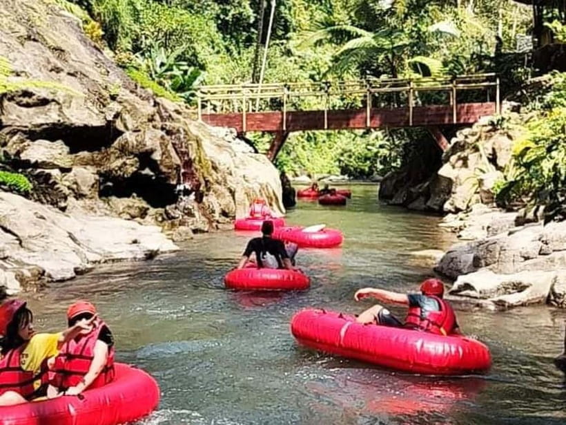 Bali Tubing Adventure: Refreshing Float Through Lush Jungles - The guide service and overall feel