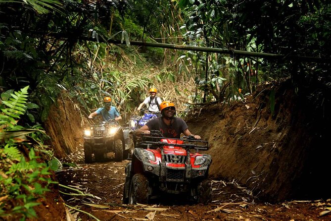 Bali Tunnel Quad Bike ATV by KUBER ADVENTURE in Ubud - Getting comfortable on the automatic ATV