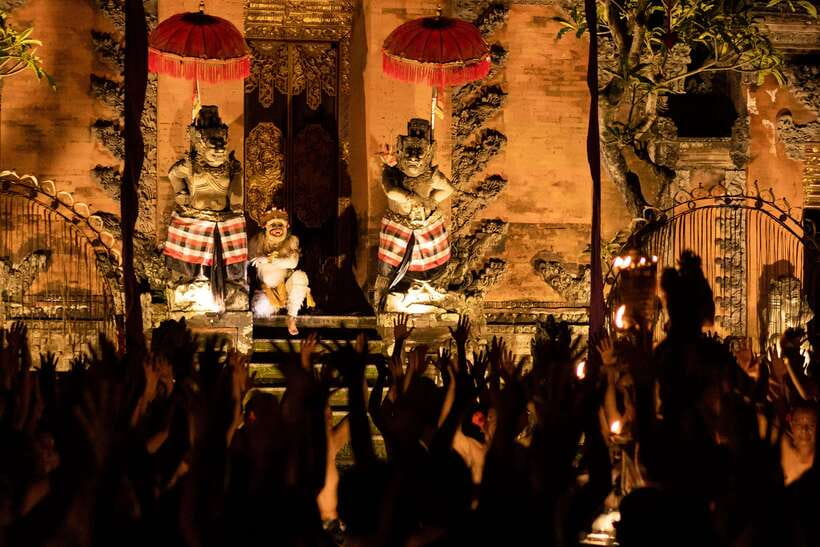 Bali: Ubud Kecak and Fire Dance Show Tickets - The fire finale and what to expect from it