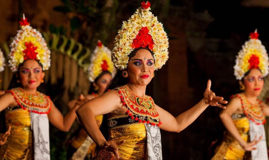 Bali: Ubud Palace Legong Dance Show Ticket - Why Legong matters in Bali