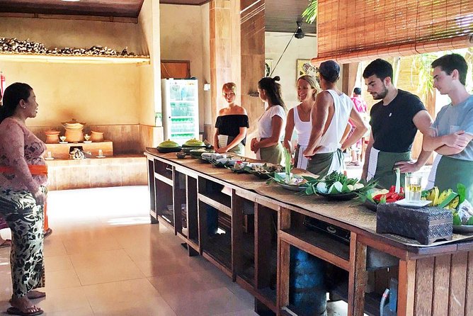 Bali Ubud Paon Cooking Class - Start at Ubud’s traditional market