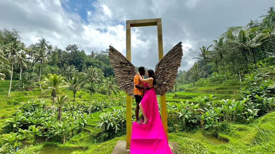 Bali/Ubud: Swing, Zipline & SkyBike Rice Terrace Adventure - Seven photo stations, from Wings of Bali to the farmer’s hut