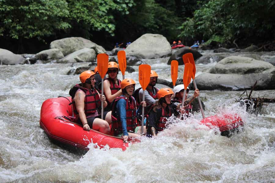 Bali: White Water Rafting, Lunch and Private Pickup - What to wear and pack for a wet activity