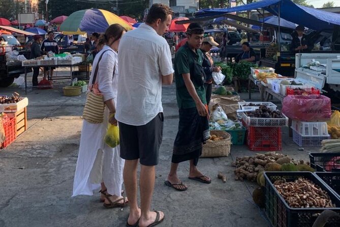 Balinese Cooking Class with Traditional Market Tour - Cooking five dishes in a traditional open kitchen