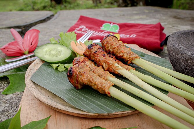 Balinese Farm Cooking Class by Pemulan Bali - Eating together, with coffee, tea, and leftovers