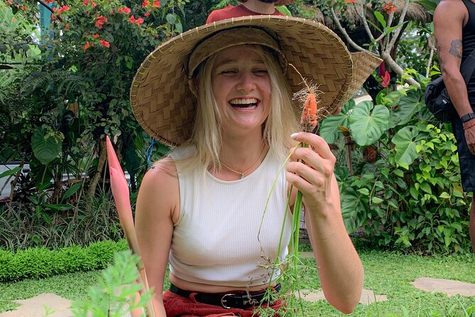 Balinese Farm Cooking Class by Pemulan Bali - Who should book this experience