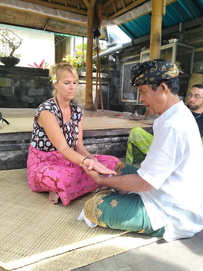 Balinese Purification Ritual and Local Healer Visit - Meeting the Balinese healer